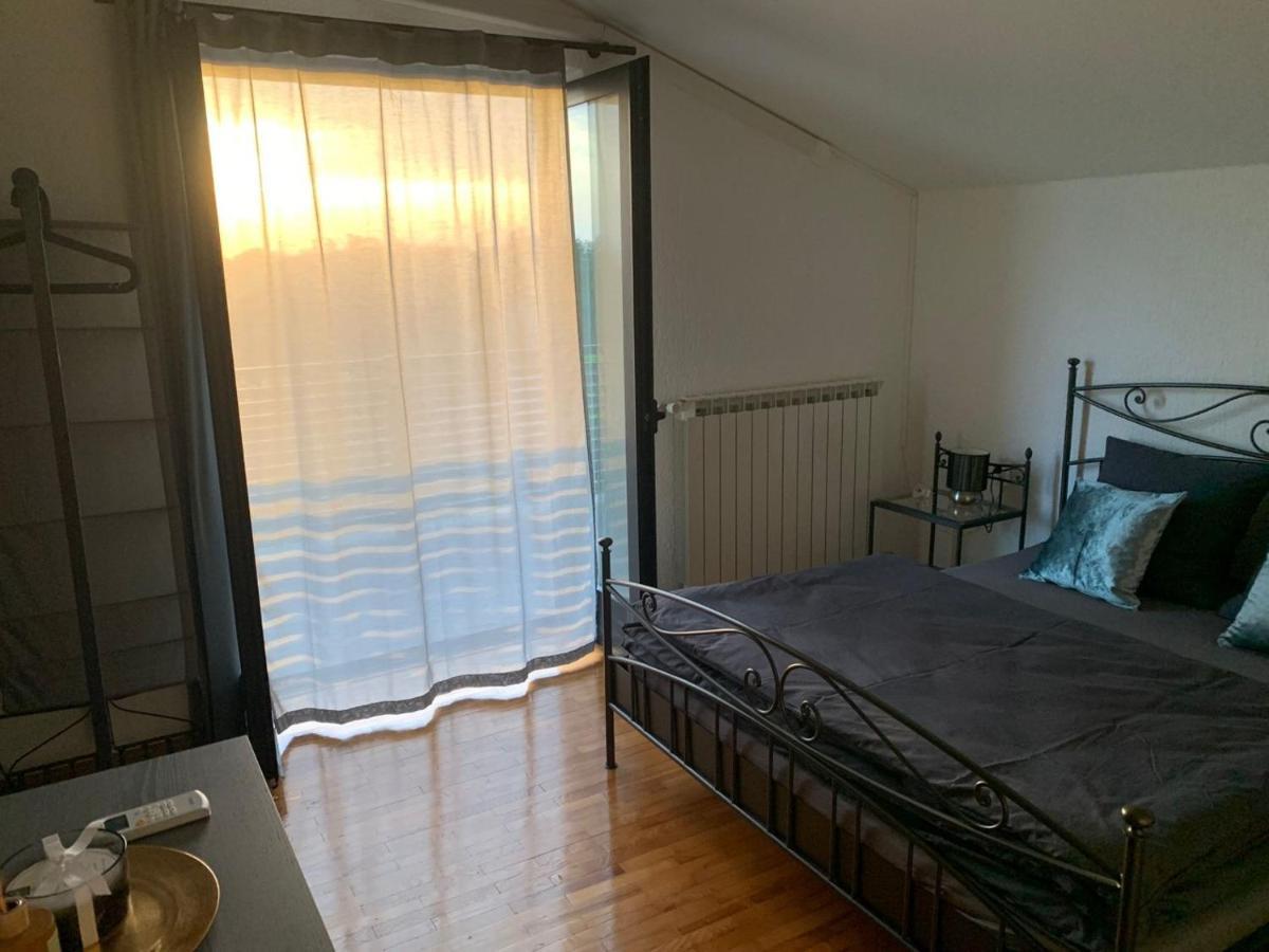 Ferienhaus Marija Mit Pool Vilanija Eksteriør billede